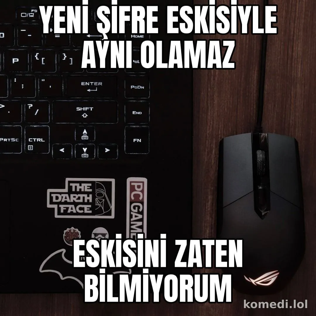 Yeni şifre eskisiyle aynı olamaz