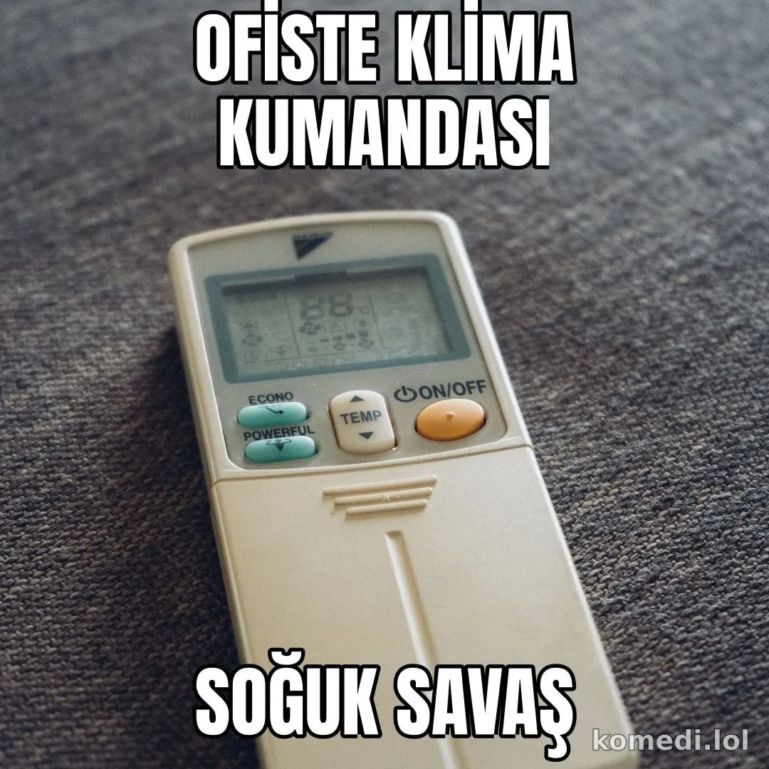 Ofiste klima kumandası